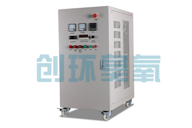 赵县冬季养殖场密闭消毒双赢方案：臭氧发生器在工厂化水产与畜牧场景的安全应用